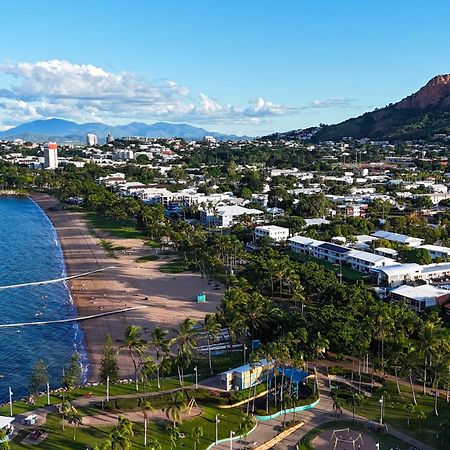 Big4 Tasman Holiday Parks - Rowes Bay Таунсвилл Экстерьер фото