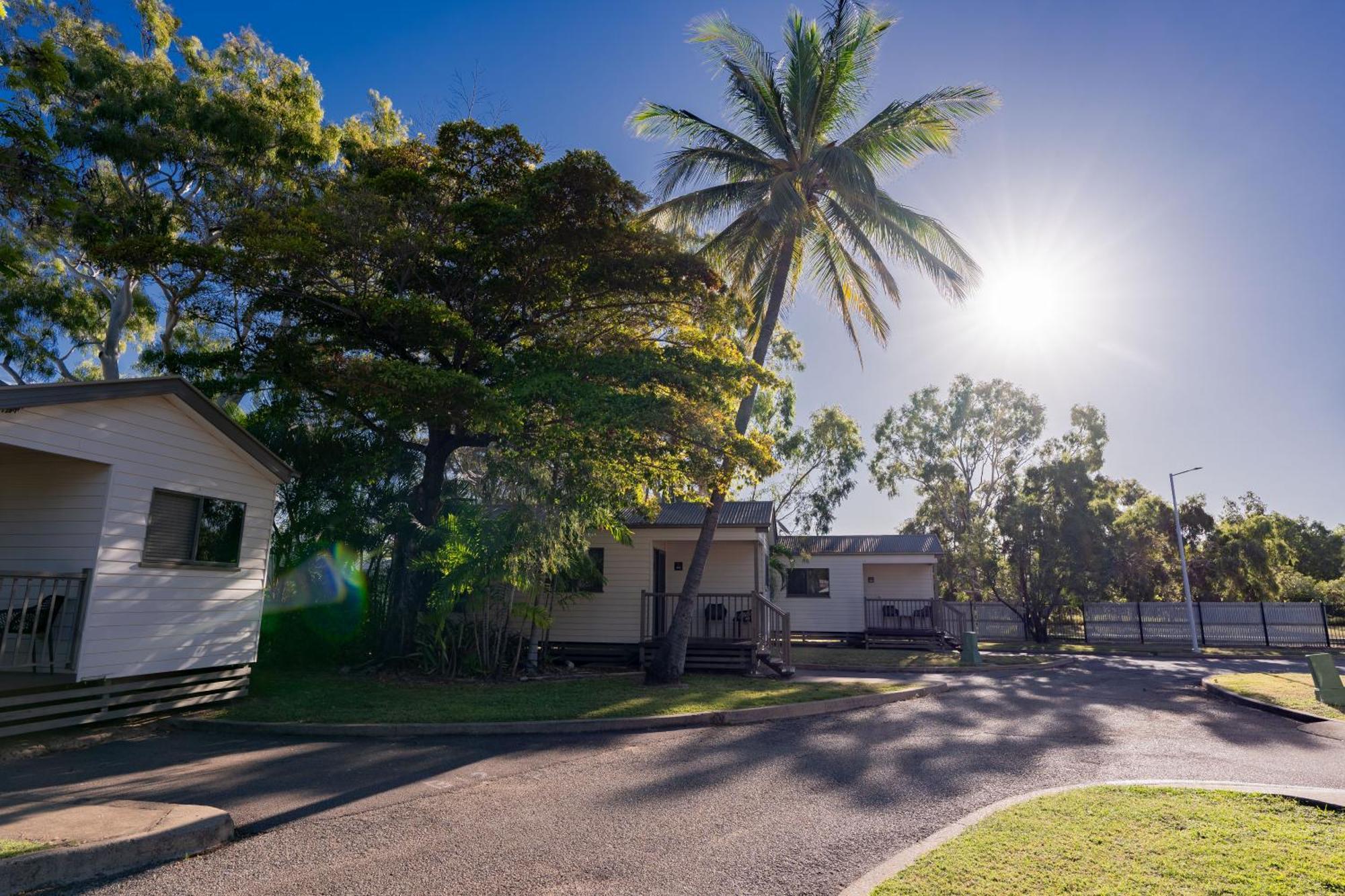 Big4 Tasman Holiday Parks - Rowes Bay Таунсвилл Экстерьер фото