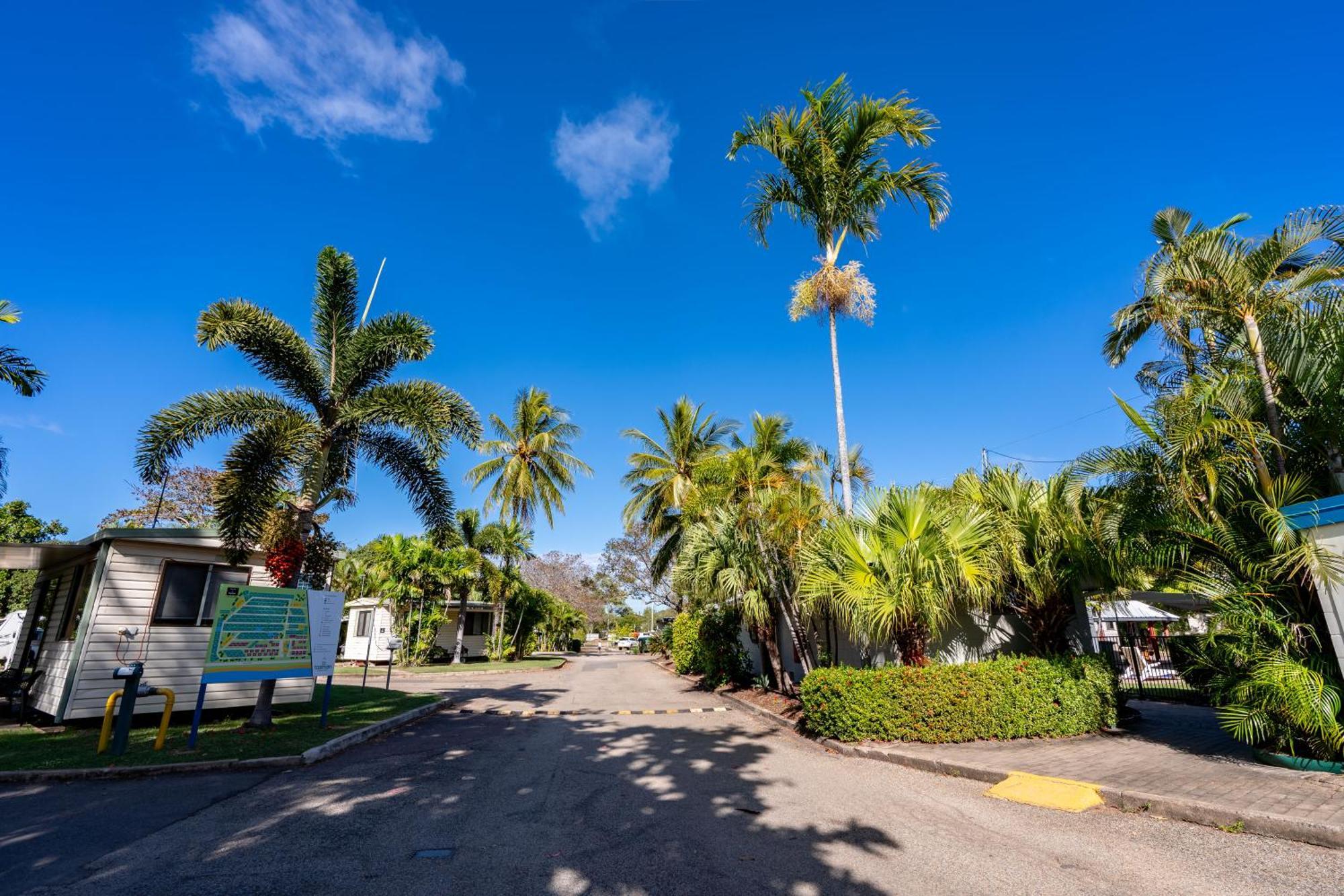 Big4 Tasman Holiday Parks - Rowes Bay Таунсвилл Экстерьер фото