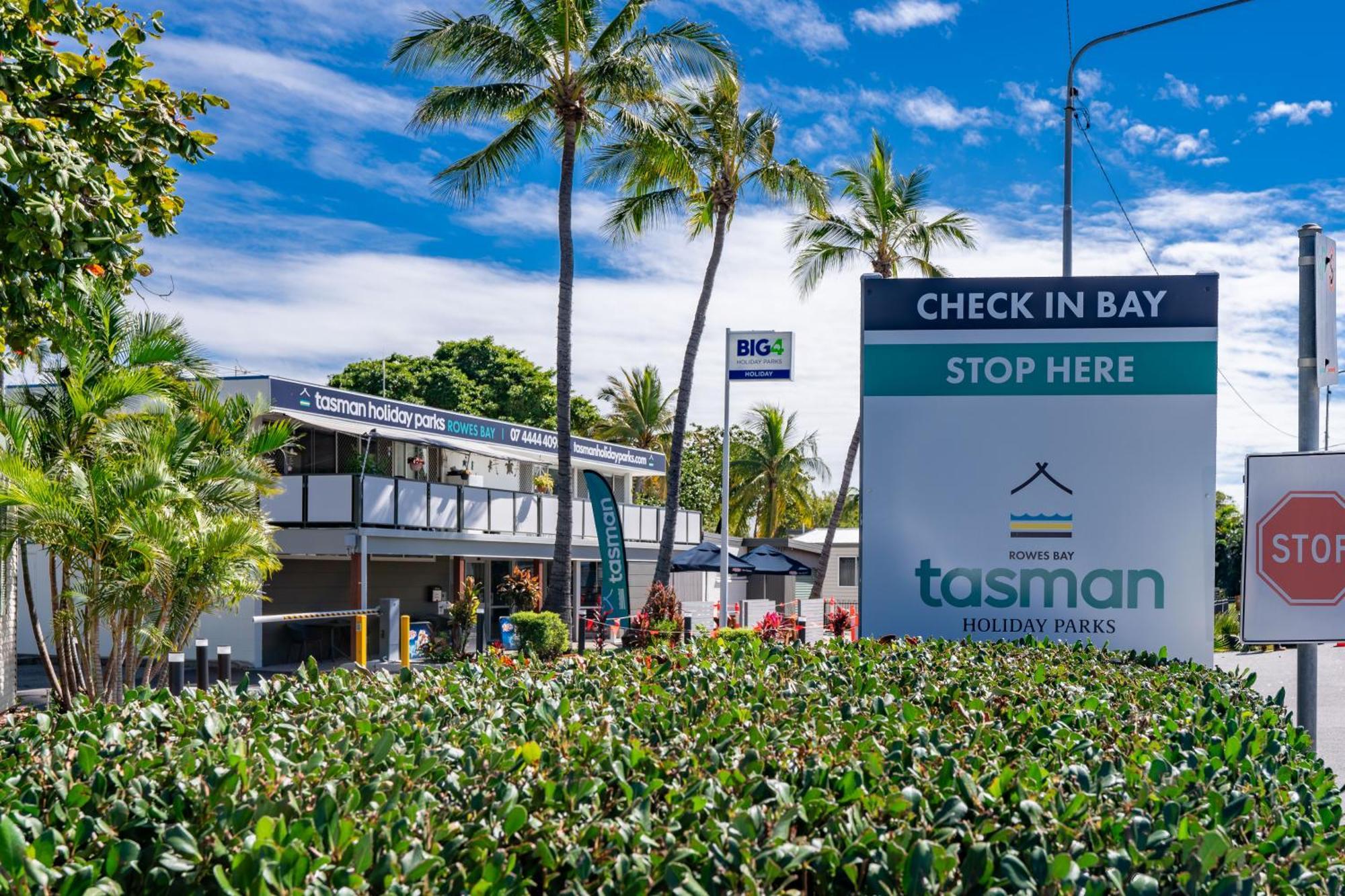 Big4 Tasman Holiday Parks - Rowes Bay Таунсвилл Экстерьер фото