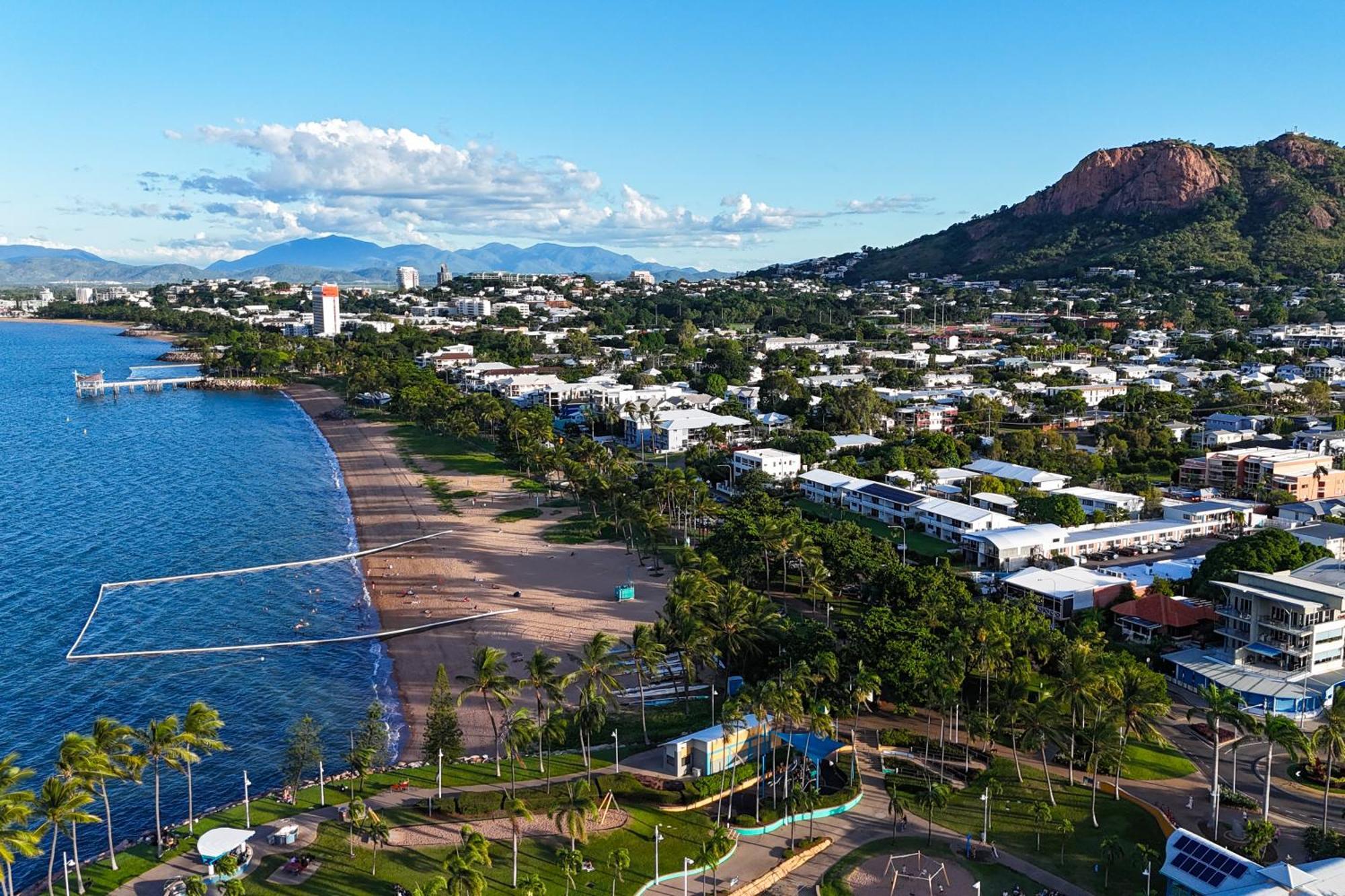 Big4 Tasman Holiday Parks - Rowes Bay Таунсвилл Экстерьер фото